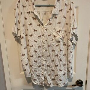 torrid Cream Short-Sleeve Button-Down Shirt with Corgi Print